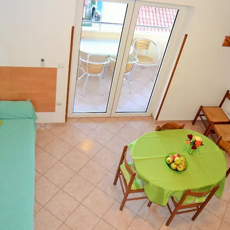 Apartman Tanja *