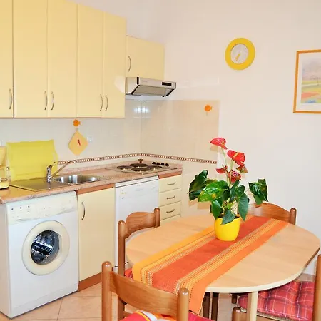 Apartment Tanja *