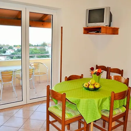 Tanja Apartman